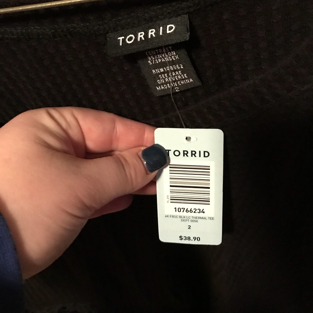 Torrid top - Picture 2 of 5